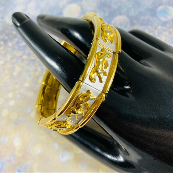 Killer cool 1980s two tone stretch link gold silver panther bracelet - Picture 1 of 5